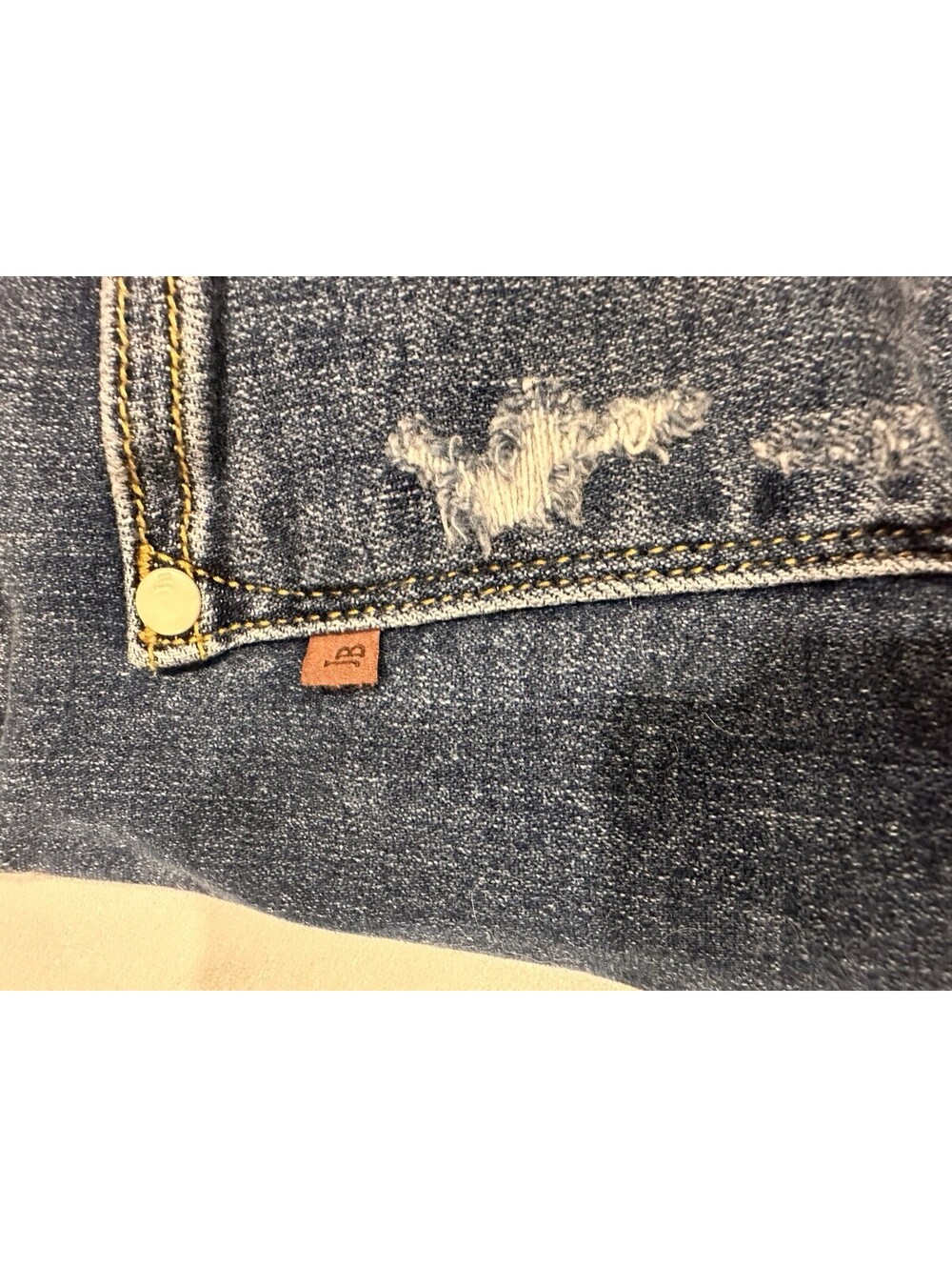 Judy Blue Shorts Womens Large Blue Denim Distressed Cut Off Frayed Hem Stretch - Picture 5 of 9